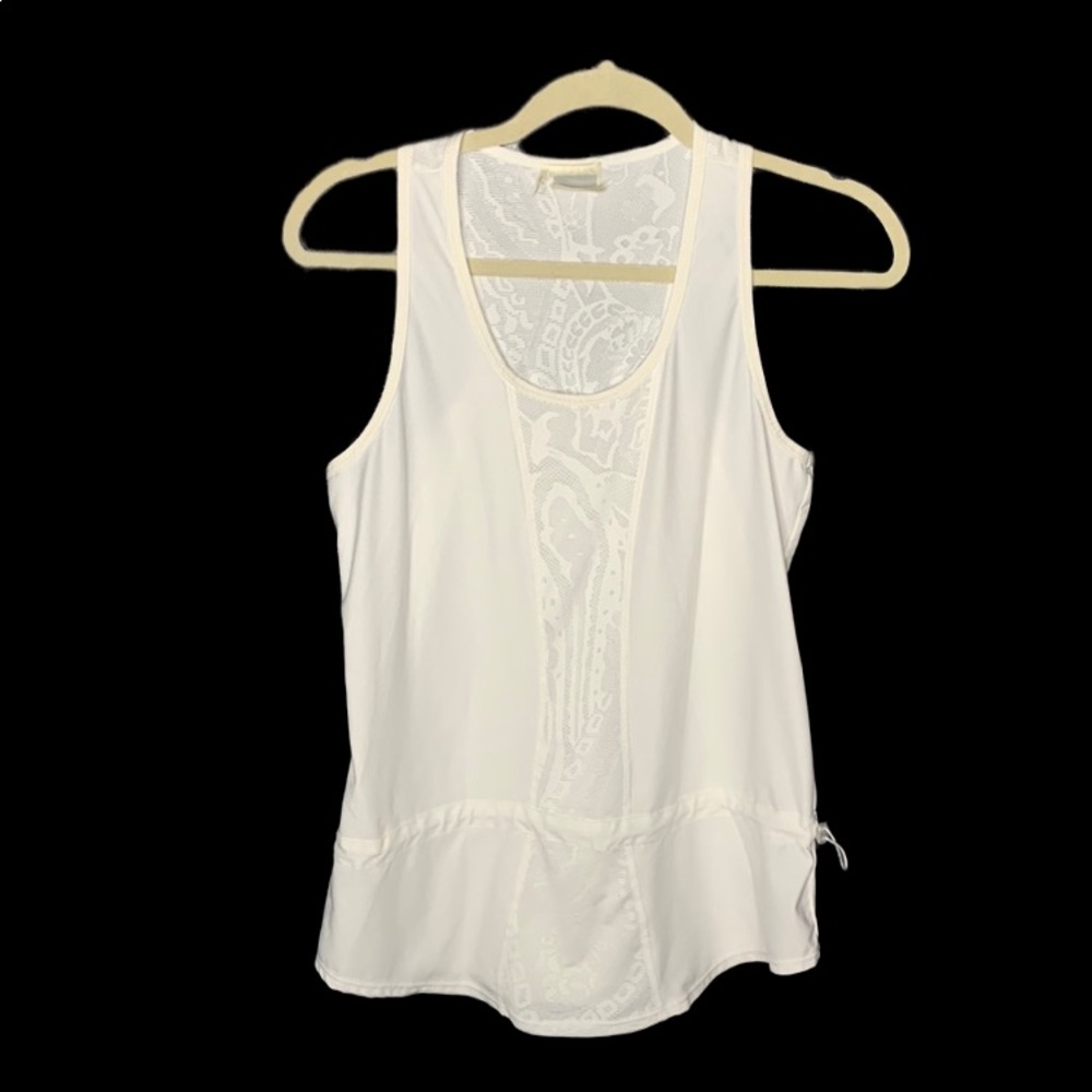 Athleta “Wick‎ it Good” White Lace Tank Size Small